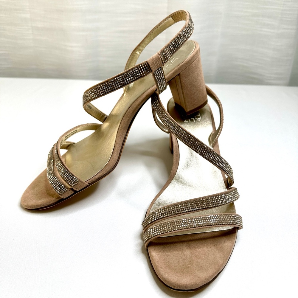 Naturalizer Vanessa2 Sandal Elegant Formal wedding Beige Strappy Heels Size 9.5